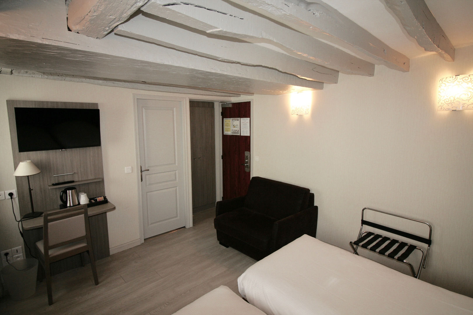 แอล เควซท์ โฮเต็ล Hotel ปารีส ห้อง รูปภาพ
